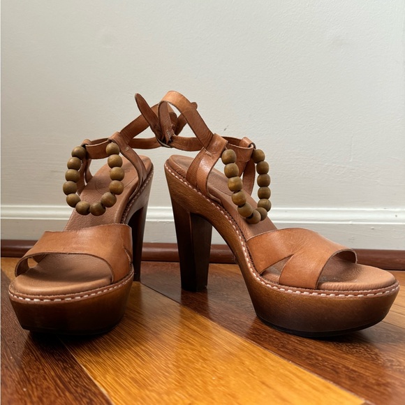 UGG Australia Naima Ombre Platform Beaded Ankle Strap Sandals | Size 5 - Picture 2 of 7